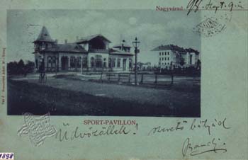 N121898
